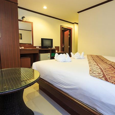 Sharaya Residence Patong ภายนอก รูปภาพ