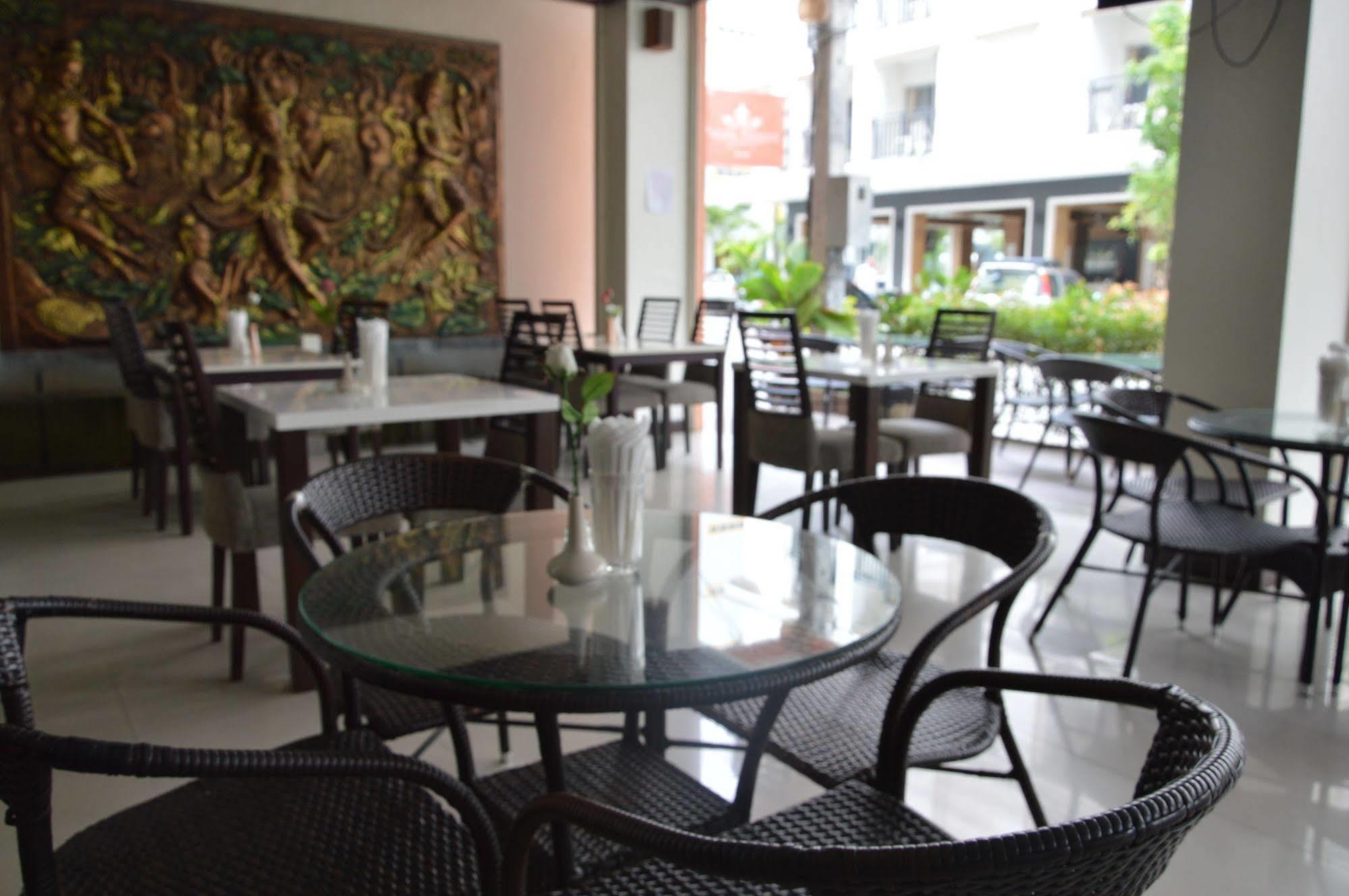 Sharaya Residence Patong ภายนอก รูปภาพ